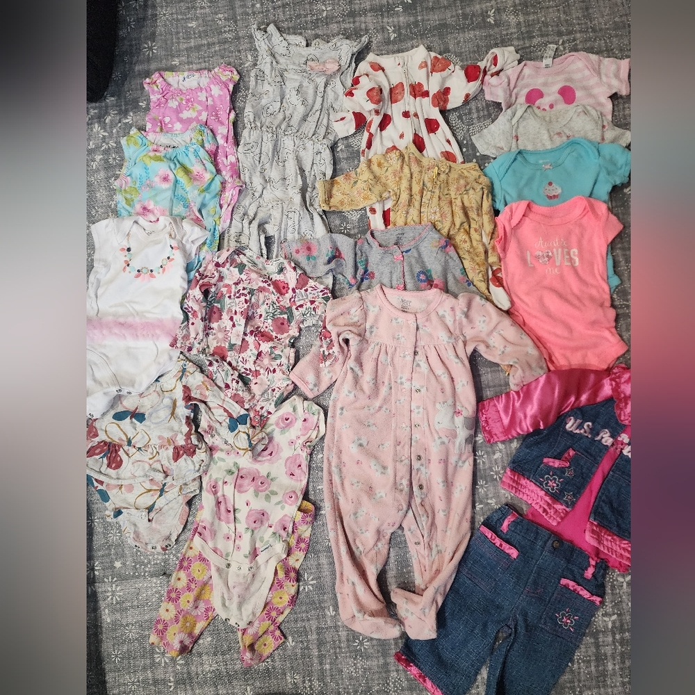 6-9 Months Baby Girl Clothes & Onesies